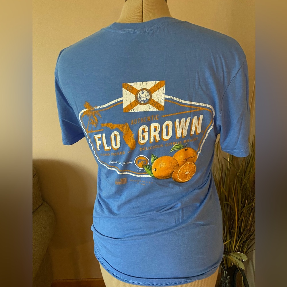 FloGrown Tee T-shirt Top